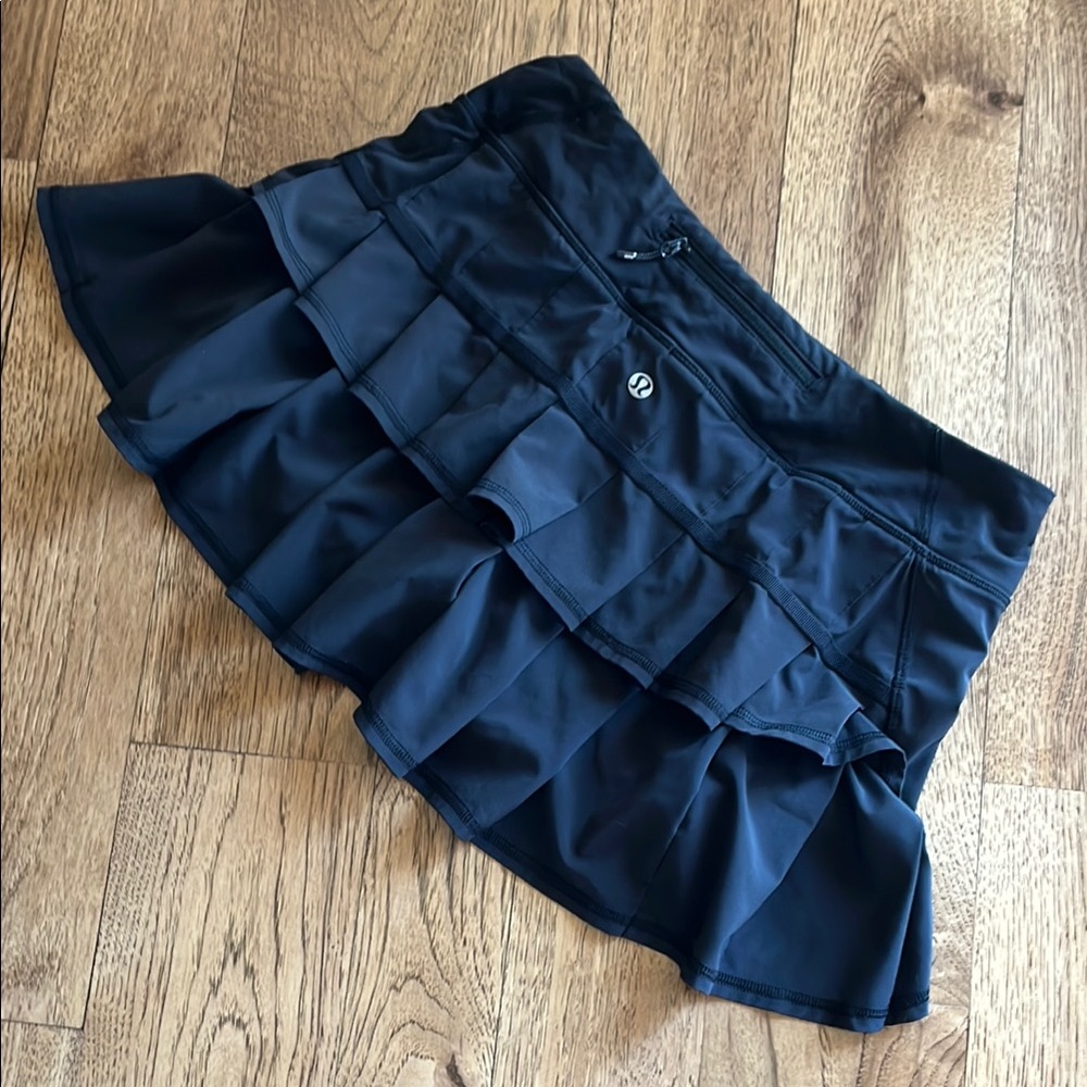 Lululemon Black Ruffled Skirt